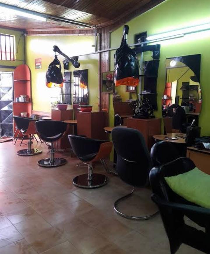 Silver Rings Salon