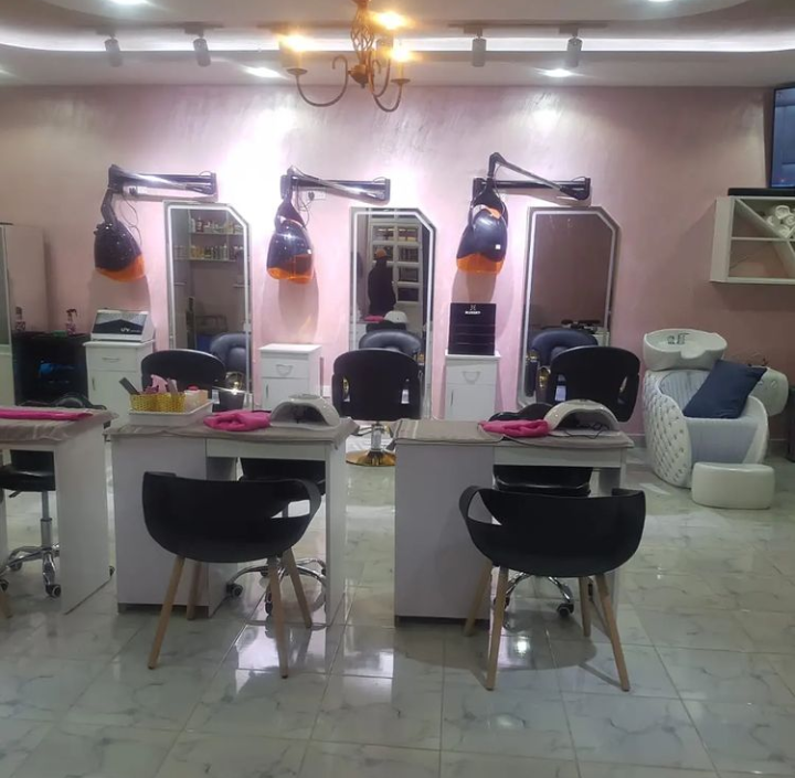 Oso Salon