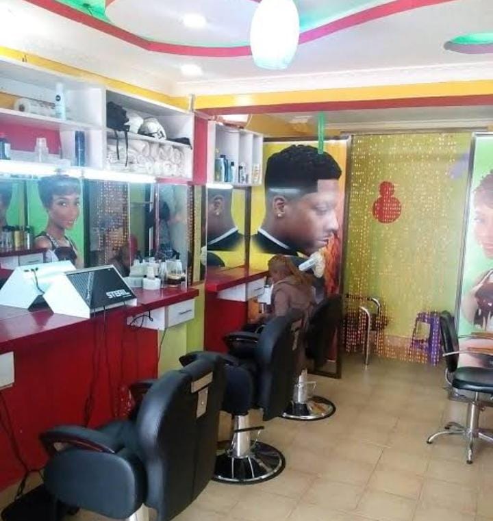 Kinuthia's Barbershop n Salon