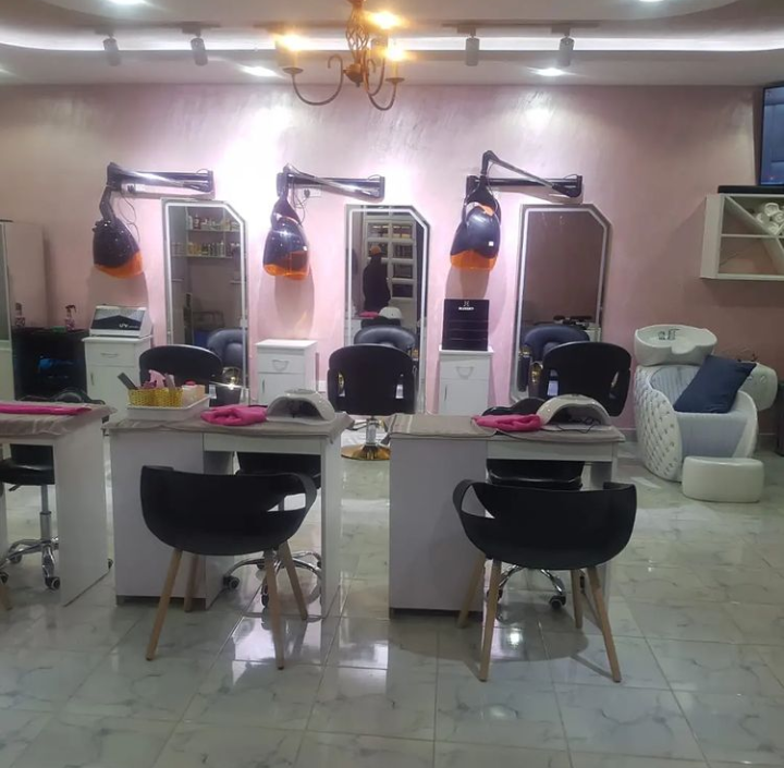 Nikirush Haircare n Salon