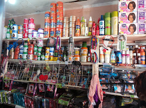 Gummi gaayo cosmetics store 