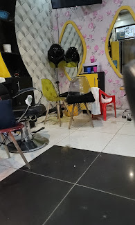 Cate hair salon